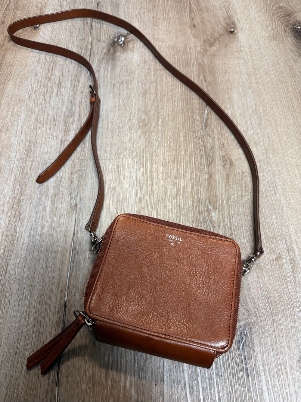 Fossil Brown Leather Double Zip Crossbody Wallet Bag